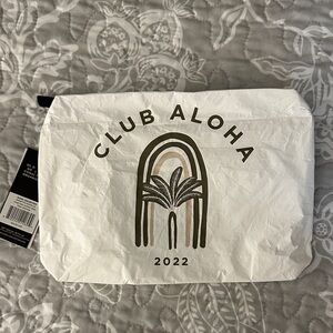 Limited Edition Club Aloha Aloha Collection Travel Pouch